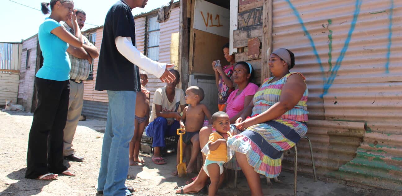 Man talking to women in Valhalla Park