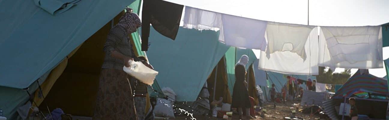 TENTS SUPPLIED BY UK AID IN A CAMP FOR DISPLACED PEOPLE IN NORTHERN IRAQ. CREDIT: ACF FRANCE/ROB HOLDEN - ATTRIBUTION-NONCOMMERCIAL-NODERIVS 2.0 GENERIC (CC BY-NC-ND 2.0)