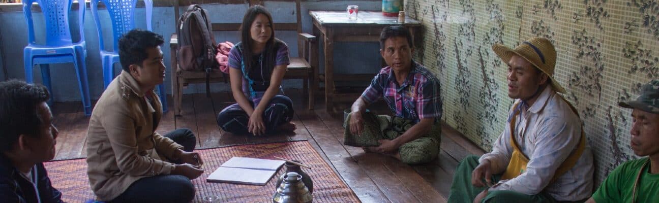 COMMUNITY MEETING IN MYANMAR. CREDIT: INTERNATIONAL ALERT