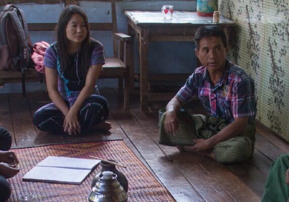 COMMUNITY MEETING IN MYANMAR. CREDIT: INTERNATIONAL ALERT