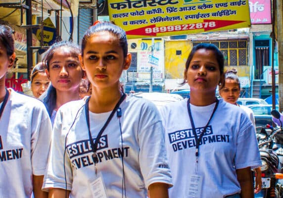 RESTLESS DEVELOPMENT'S SKILLS SAKHI'S WORKING TO EMPOWER YOUNG WOMEN WITH LIVELIHOODS SKILLS IN MARGINALISED COMMUNITIES IN DELHI. CREDIT: DOMINIC SMITH