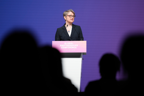Foreign Secretary Yvette Cooper speaks at the Violence Against Women and Girls Plenary Session, as part of the Global Partnerships Conference. Credit: Elliot Vick/ FCDO / Flickr, CC BY 4.0